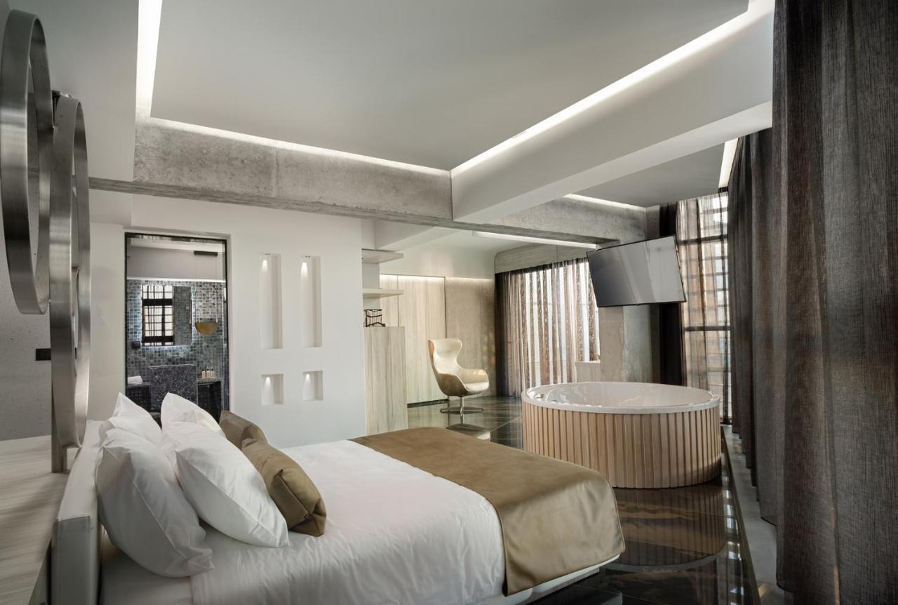 Nautilux Rethymno By Mage Hotels Экстерьер фото A suite at the hotel